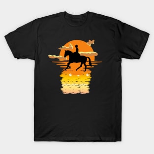 Horse Love,Horse Lover,Riding Horse in Sunset T-Shirt